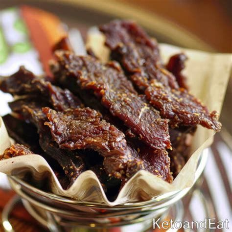 Carnivore Beef Jerky Recipe: The BEST Version (ZERO Carbs).